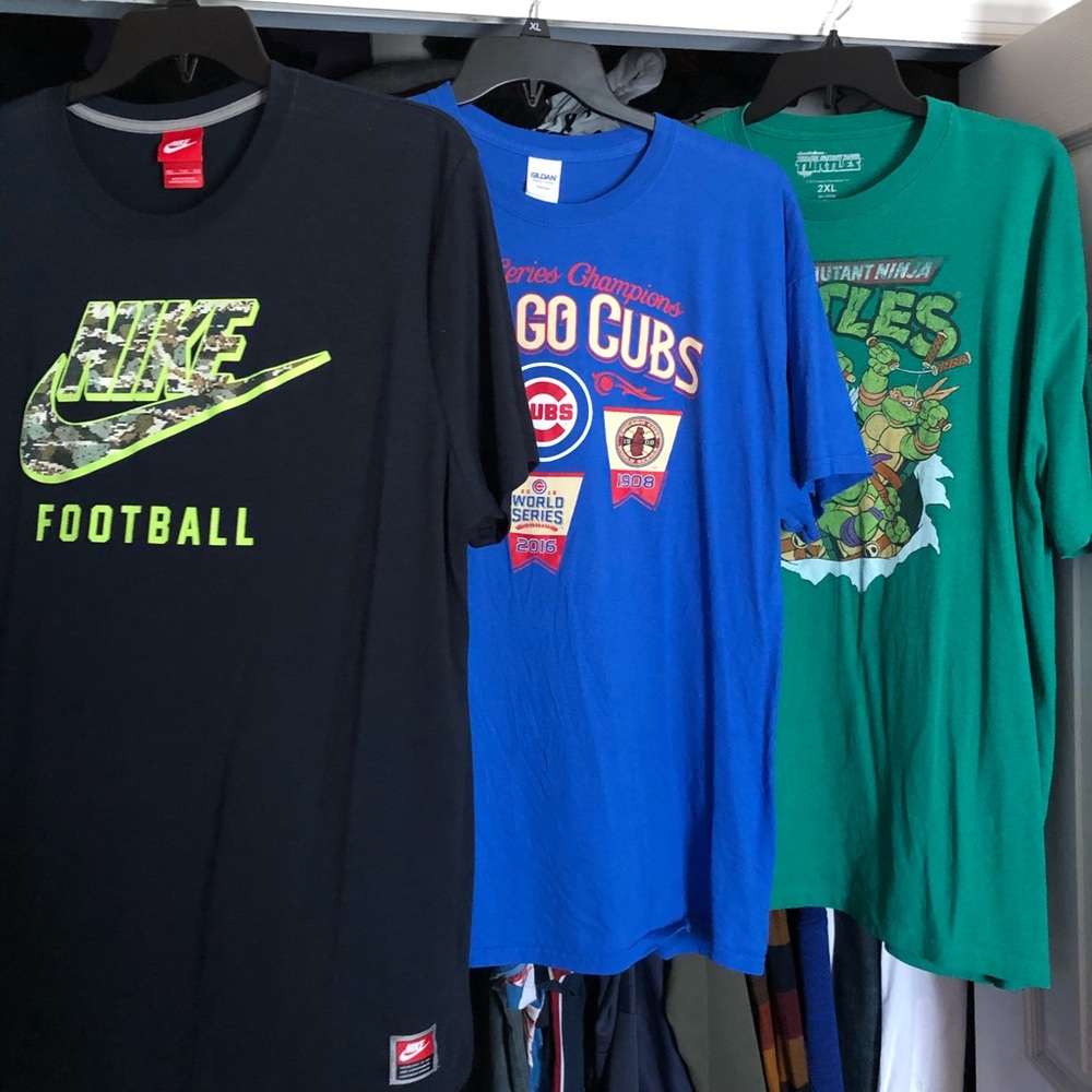 3 GRAPHIC SHIRTS